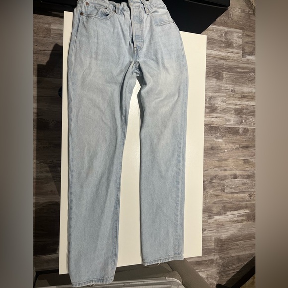 Women’s Original 501 Levis Jeans - Picture 2 of 6